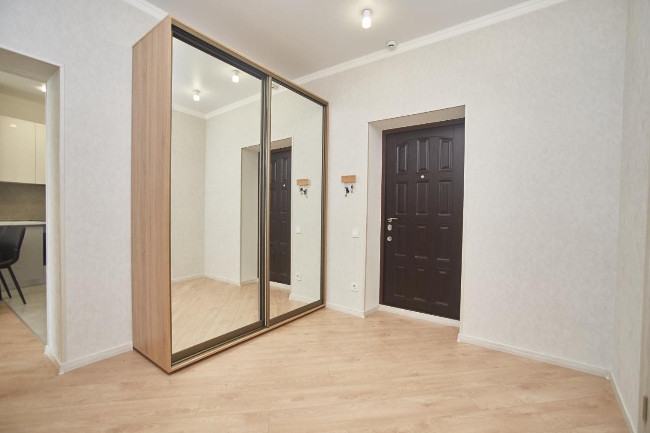 Sea, Central Arcadia, Lux 3 Room Apartment オデッサ エクステリア 写真
